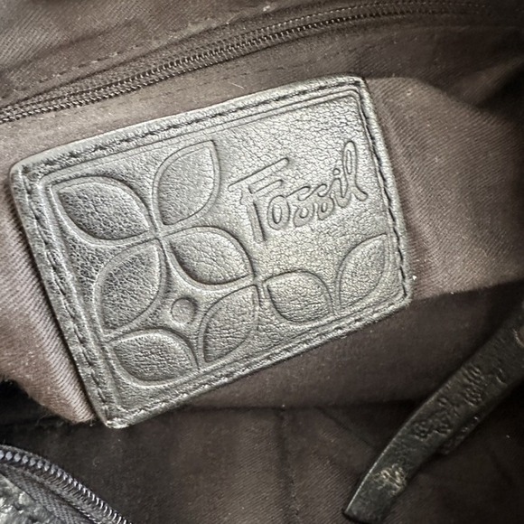 Fossil Shoulder Bag Black Patchwork Leather Boho Y2K 2000 Adjustable Strap Purse - Picture 3 of 12